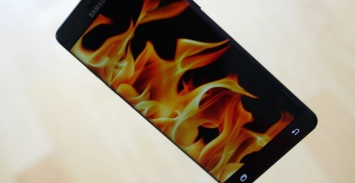 Эксперты выяснили причину возгораний Samsung Galaxy Note 7