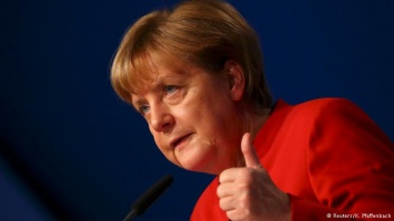 Меркель добивается частичного запрета паранджи и никаба