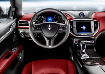 Maserati откладывает спорткары в долгий ящик