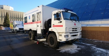 На базе полноприводного шасси КАМАЗ-43502 построили машину «Скорой помощи»