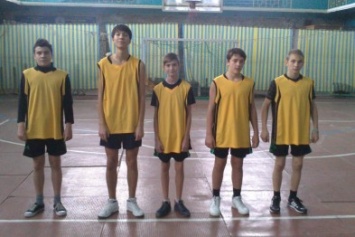 В Большом Доброполье стартовала школьная баскетбольная лига