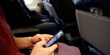 Спецслужбы США и Британии заподозрили в перехвате мобильных данных авиапассажиров