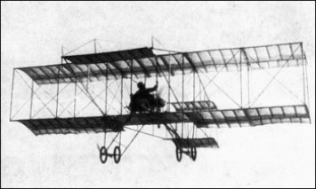 В Одессе подняли в небо самолет по чертежам 1910 года (видео)