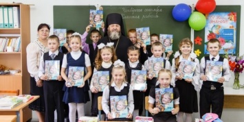 Родители московских школьников пожаловались в Генпрокуратуру на навязывание православия