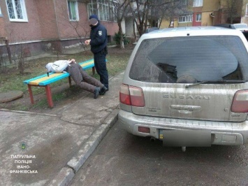 В Ивано-Франковске задержали подозреваемых в серии квартирных краж