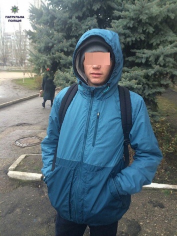 Николаевский юнец, угрожая ножом, пытался отобрать телефон у школьника