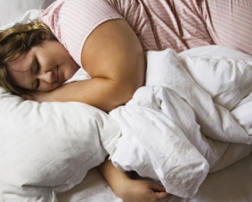 Ученые: Недостаток сна вызывает ожирение и нарушение баланса кишечных бактерий