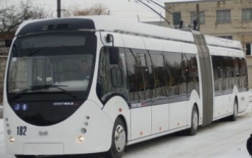 В Ривне запустили новый вид транспорта - дуобус (видео)