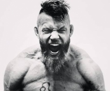 Бойцу UFC запретили драться, пока он не сбреет бород