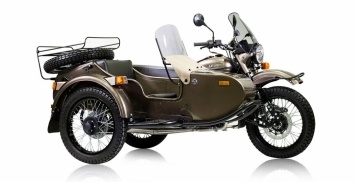 Ирбитский мотозавод представил юбилейный мотоцикл с коляской Ural Ambassador