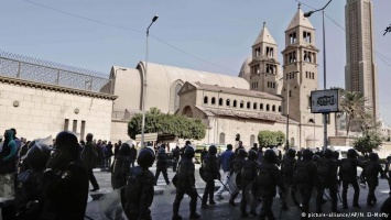 Жертвами взрыва в коптской церкви в Каире стали 25 человек