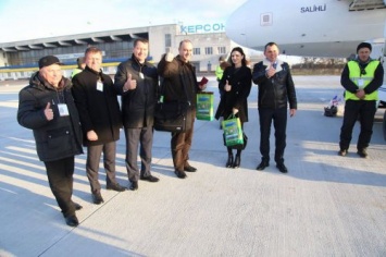 В аэропорту Херсон анонсировали рейсы МАУ на Киев с марта