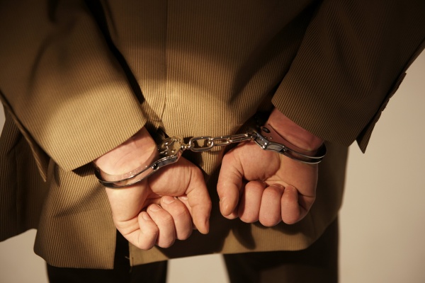 Пенсионеру из Саратова дали 15 лет тюрьмы за изнасилование 7-летнего мальчика