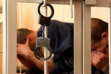 Членов криворожской ОПГ, грабивших и похищавших людей, взяли под стражу