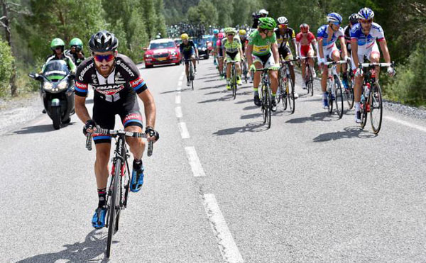 Тур де Франс-2015: Саймон Гешке выиграл 17-й этап