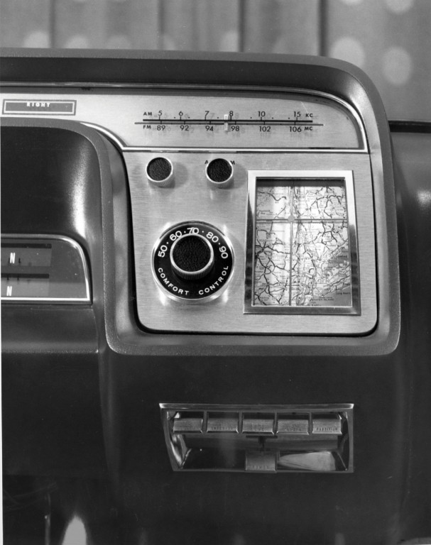 Назад в прошлое: Ford показал автомобильную навигацию 1967 года