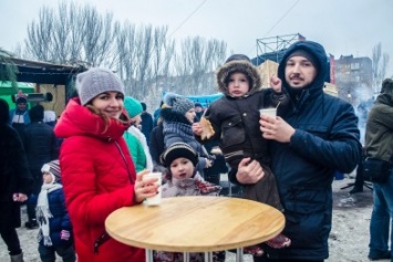 "Зимний пикник": в Запорожье прошел фестиваль уличной еды, - ФОТОРЕПОРТАЖ