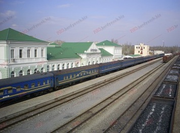 В Бердянске хотят оградить железнодорожные пути