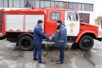 Кировоградская область: состоялась передача пожарно-спасательной техники