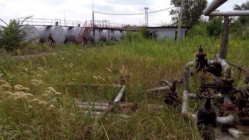 В Меловом обнаружен нелегальный трубопровод для перекачки нефти из России