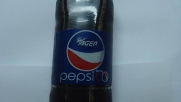 Боевики "ЛНР" выпустили токсичную Pepsi с безграмотной этикеткой