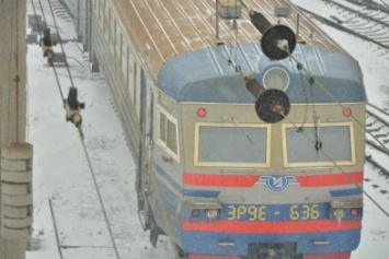 Электрички идут с вокзала Одессы и обратно с опозданием (ВИДЕО, ФОТО)