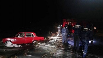 Перекрытые дороги предупредили снежный коллапс на Николаевщине, считают спасатели