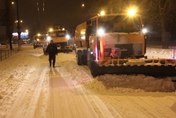 «Карс Клининг» отчиталась о работе в Николаеве: 10 единиц техники очистили от снега почти 1,5 тысячи километров дорог