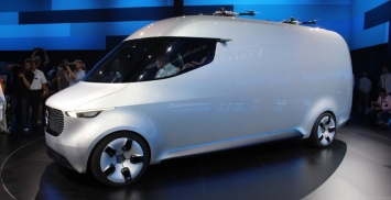 В Лас-Вегасе Mercedes-Benz представил Vans - концепт современного фургона