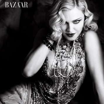 Harper's Bazaar беспощадно отфотошопил Мадонну