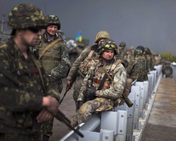 Эксперт предупредил о военном перевороте в Украине