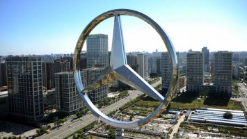 Mercedes-Benz продал рекордное число автомобилей в 2016 году
