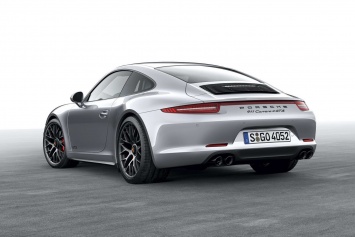 Porsche представила обновленный купе 911 GTS на моторшоу в Детройте