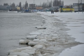 Море в Одесском заливе не успело замерзнуть (ФОТО)