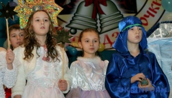 В Виннице проходит юбилейный фестиваль колядок «Рождественские колокольчики»