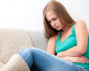 Ученые: Женщинам сложнее перенести боли в кишечнике