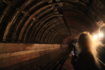 Киевляне просят ввести регулярные экскурсии по тоннелям метро