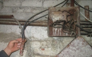 На Николаевщине у жителей многоэтажек украли телефонный кабель