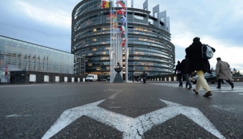В Европарламенте раскрыли подробности тайной договоренности ЕНП с эсдеками