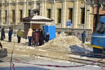 В Одессе снег завершил ремонт Тираспольской площади (ФОТО)