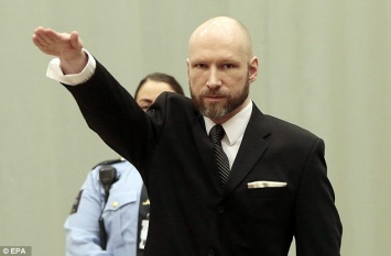 Что-то не так с их системой наказания: экстремист-убийца Брейвик вскинул руку в нацистском приветствии в суде по его иску к норвежскому правительству