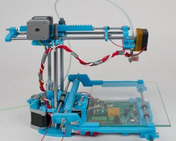 Ученые: 3D-технологии позволят "печатать" лекарства у себя дома