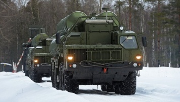 В 2017 году российские военные получат четыре полковых комплекта С-400