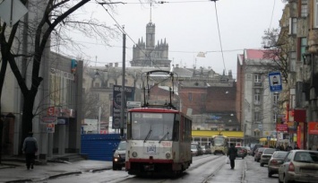 Харьковчанин просит вернуть в центр трамваи и троллейбусы