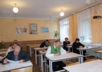 В Чернигове оценивают компетентность руководителей учебных заведений