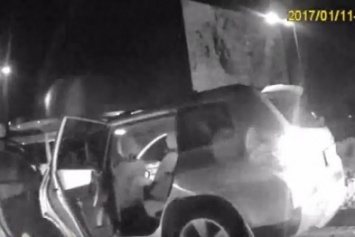 Полиция опубликовала видео о том, как запорожские патрульные стреляли по машине, - ВИДЕО