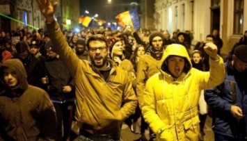 Жители Бухареста вышли на митинг - требуют отставки омбудсмена