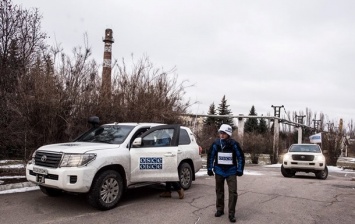 ОБСЕ: Гаубицы ДНР стреляют в сторону Светлодарска