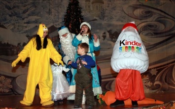 В Павлограде впервые прошел Рождественский бал для деток (ФОТО)