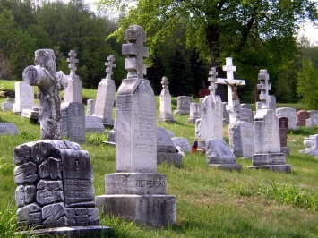 В России можно будет организовать похороны через интернет